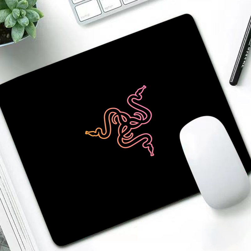 Gaming Accessories For Gaming Laptop - لوحة ماوس فاخرة من Razer، حصيرة