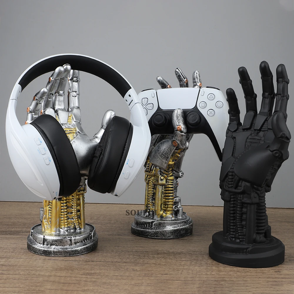 حامل ألعاب على شكل روبوت سايبر - مراجعة Gaming Accessories Playstation وسعره