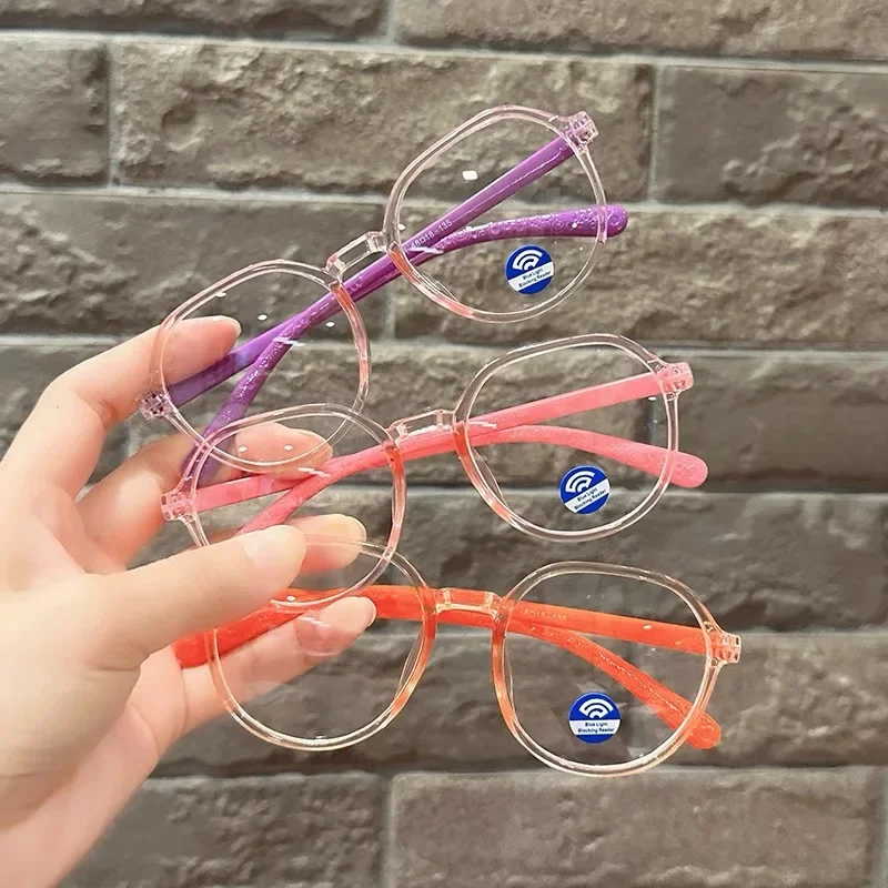 نظارات حجب الضوء الأزرق للأطفا - مراجعة Gaming Accessories For Kids وسعره