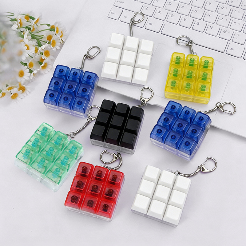 سلسلة مفاتيح قابلة للتخصيص مع  - مراجعة Keyboard Switch Tester وسعره