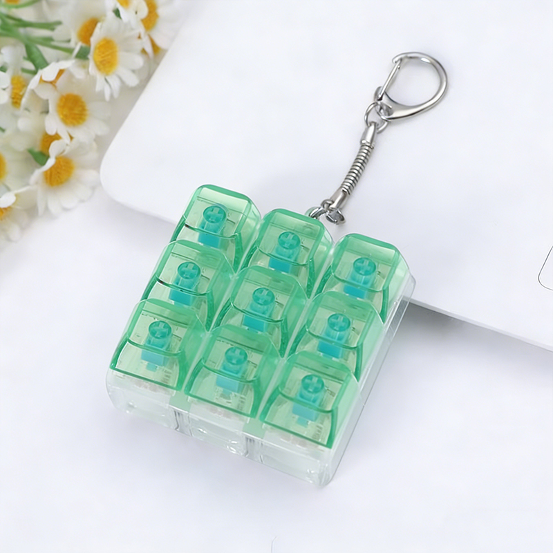 سلسلة مفاتيح قابلة للتخصيص مع  - مراجعة Keyboard Switch Tester وسعره